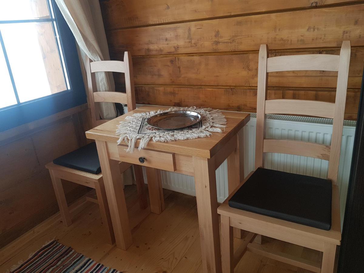 Tulean Cabin Săcel Exterior photo