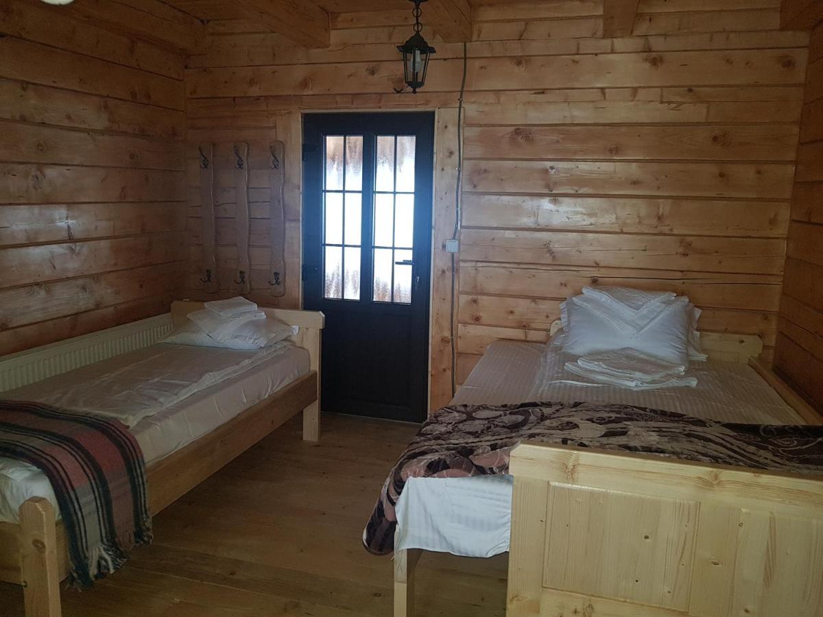 Tulean Cabin Săcel Exterior photo
